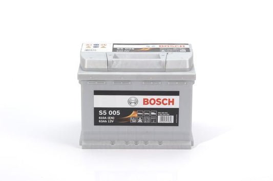 092 S50 050 BOSCH Startbatteri 0 12V 63Ah
